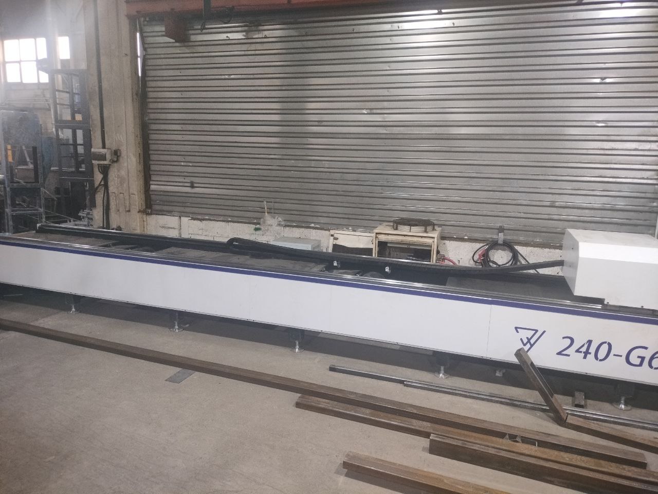 Лазерный труборез Oree 240 G6 с ЧПУ